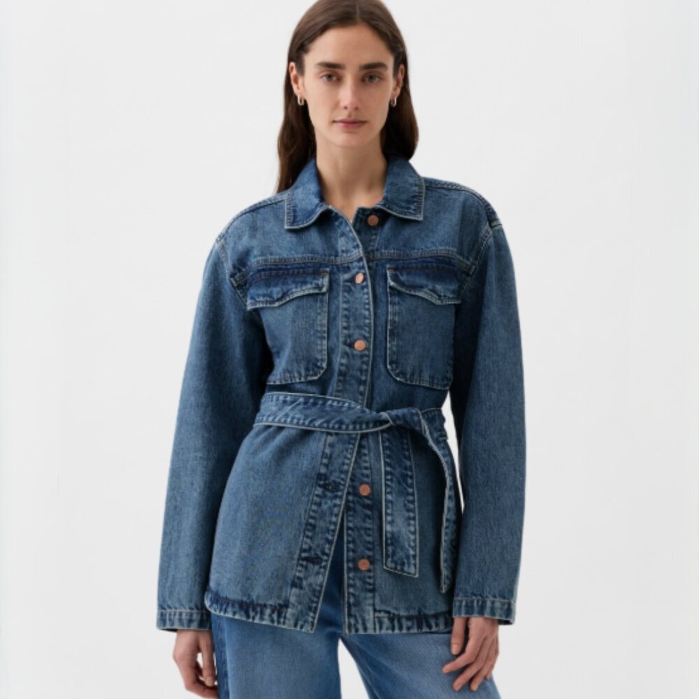 Gap Denim Belted Jacket 100% Cotton Med-Blue Copper Buttons Size Large Like New